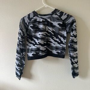 Bella Movement Seamless Workout Top Size Large